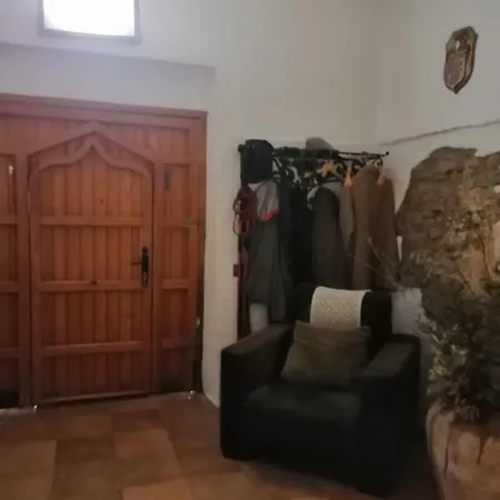 Cal Benaiges Apartment